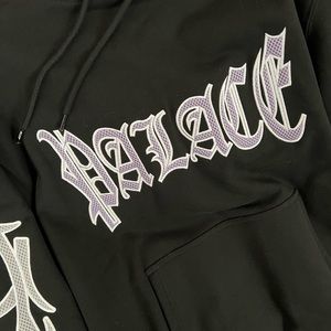 Palace Skateboards Labyrinth Hood Black